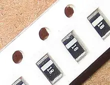 

100PCS LZ52C18W ZENER-DIODE RESISTOR 0,5W 18V 2% CASE 0805 MARKING 18 NEW ORIGINAL DIY KIT