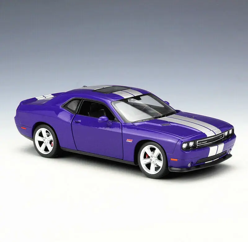 Welly 1:24 2012 Dodge Challenger SRT литая под давлением модель спортивный гоночный автомобиль в коробке