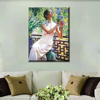 

A Classic Oriental Beauty in a Cheongsam Oil Painting Print on Canvas Wall Art for Home Decoration Fashion Gift Free Shipping