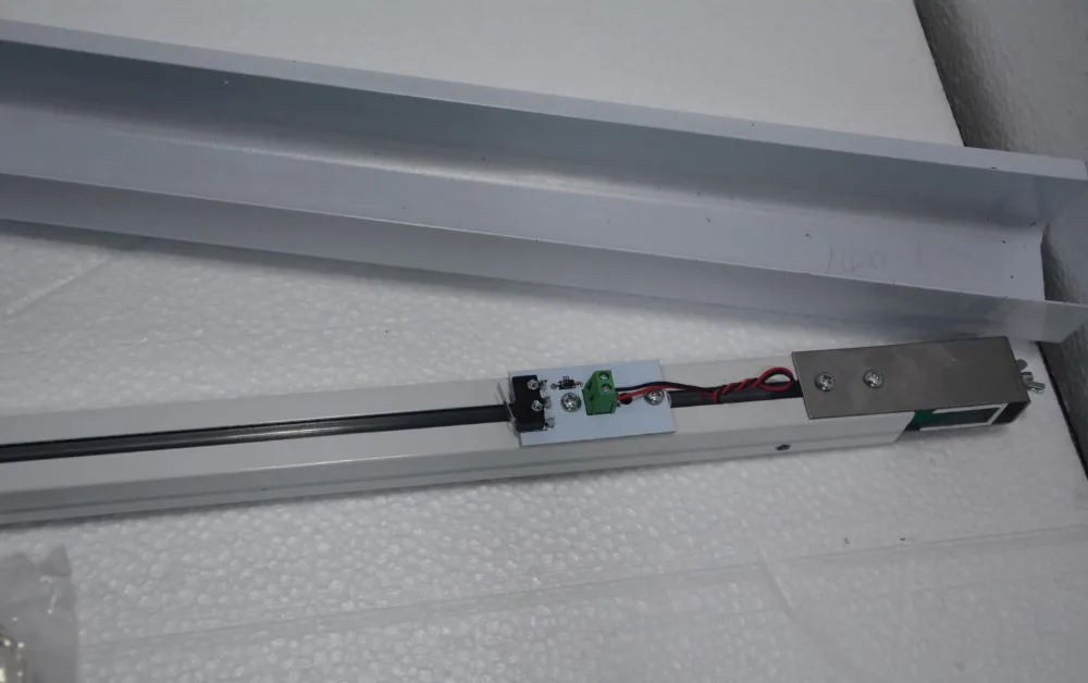 Wireless-Electronic-Motorised-Window-Opener-Winder-for-Sliding-Window-300mm (4)