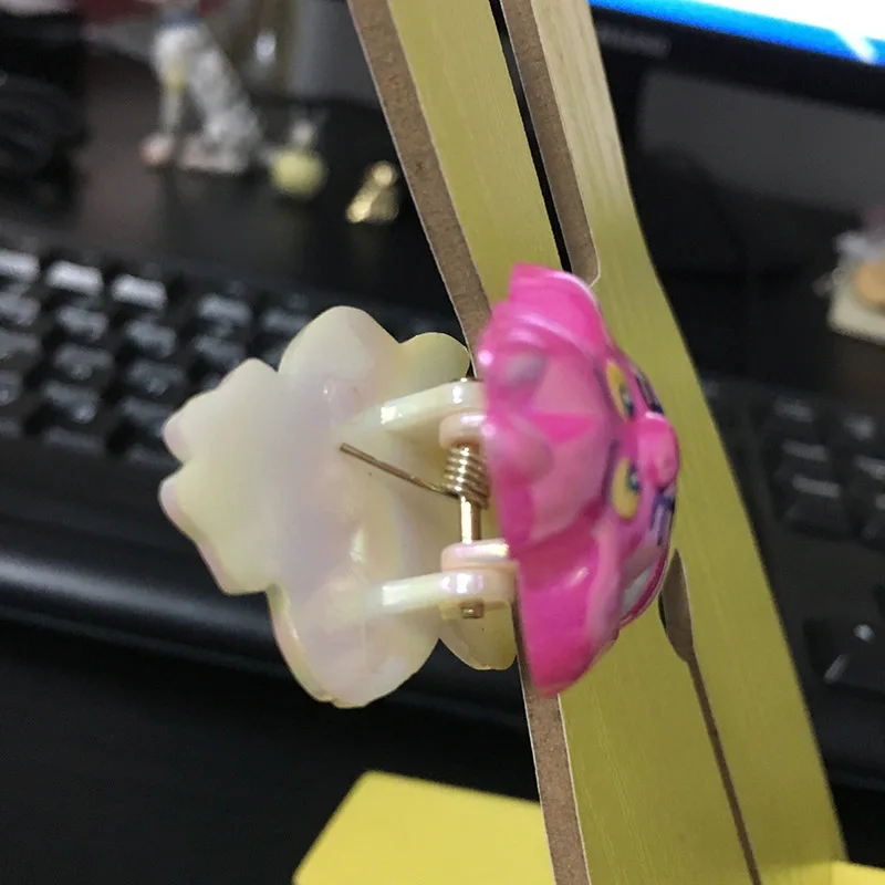 10pcs/lot Mini Cheshire Cat Alice in Wonderland PVC Figure Collectible Model Toy Doll Paper Clip Gift for Children 5cm