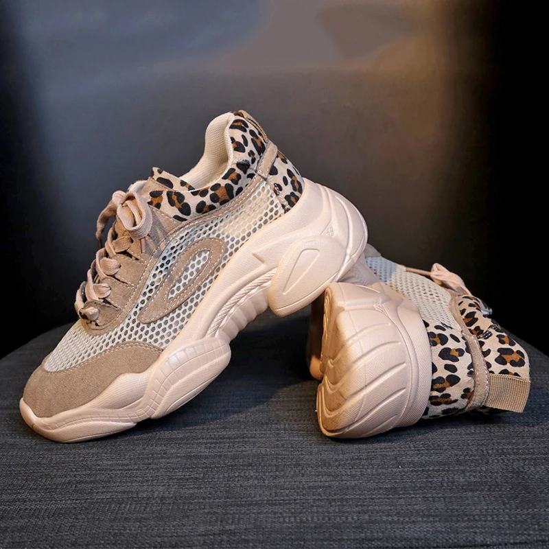 Weweya; женская обувь для бега; коллекция года; женская обувь из сетчатого материала на плоской платформе со шнуровкой; трендовые дышащие женские кроссовки; zapatos de mujer