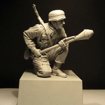 

1/16 Resin Figure Soldier Model Normandy War Bazooka Soldier
