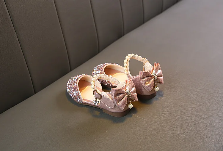 Детская кожаная обувь для девочек с блестками и закрытым носком, Детская Свадебная обувь со стразами для девочек, обувь принцессы для