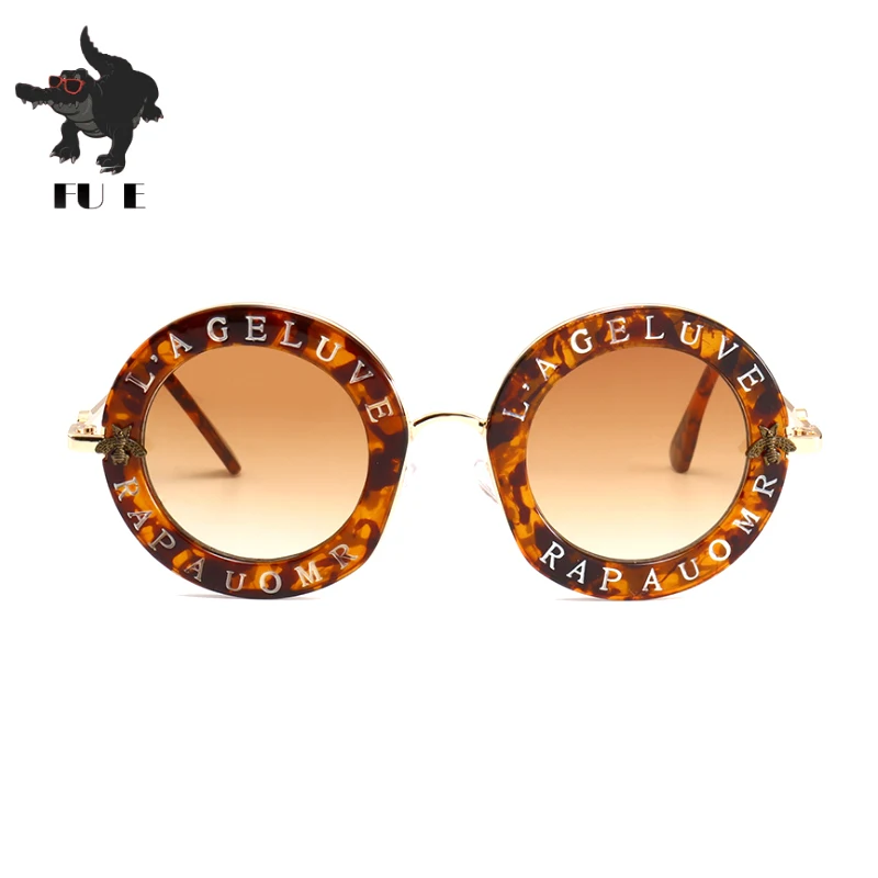 Kopen Fu E Mode Retro Ronde Zonnebril Vrouwen Merk Bril Designer Engels Letters Little Bee Bril Mannen Zonnebril UV400 828