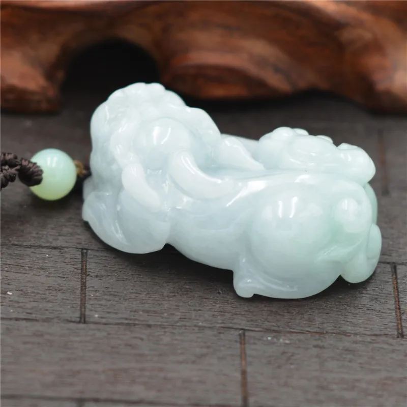 

High Quliaty 100% Natural Jadeite Jades Pendant 3D Handmade Carved Pi Xiu/Pi Yao Pendants Women Men's Amulet Jades Jewelry