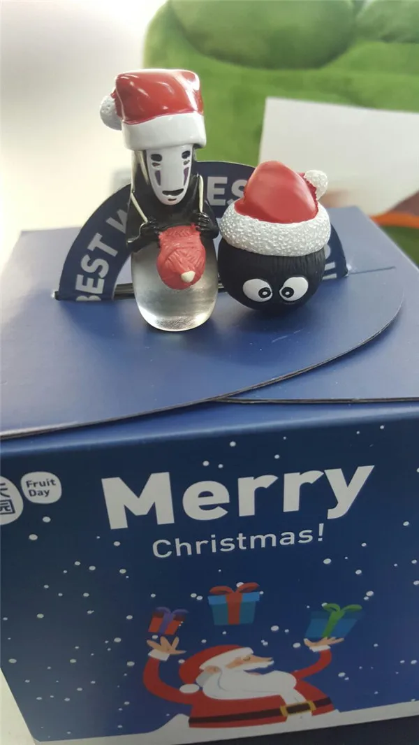 Christmas Hat Fairydust from Totoro mini pvc figures 2pcs - Buyer Show 3