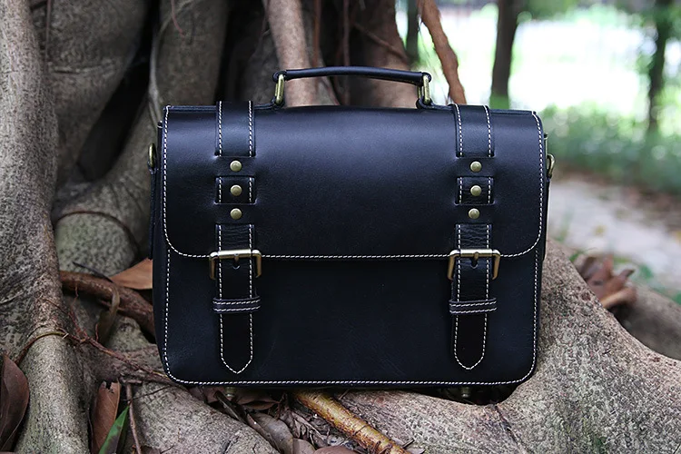

Free Shipping,Brand 100% genuine leather bag.men's vintage briefcase.style cowhide man handbag.sales.business casual