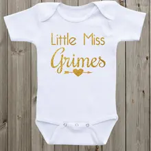 Пользовательские Маленькая Мисс Имя Блеск для младенцев детское боди Onepiece комбинезон взять домой Малышей Рубашка День рождения сувениры