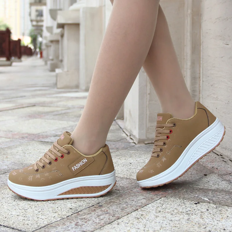 

Women Sneakers 2019 Breathable Waterproof Wedges Platform Vulcanize Shoes Woman Pu Leather Women Casual Shoes tenis feminino 56