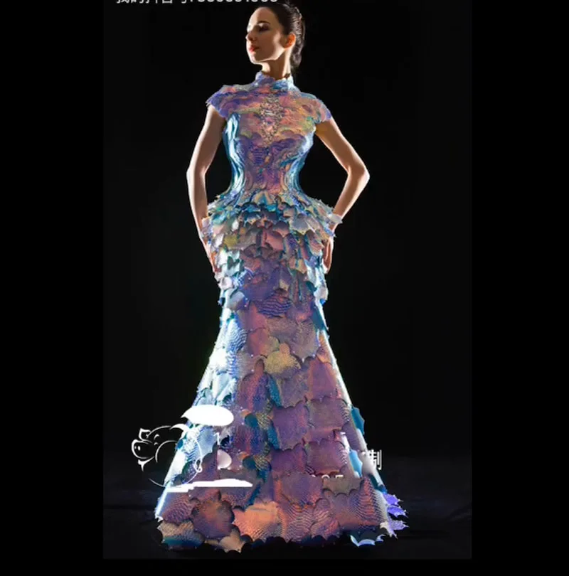 Technology Ocean Theme Catwalk Model 