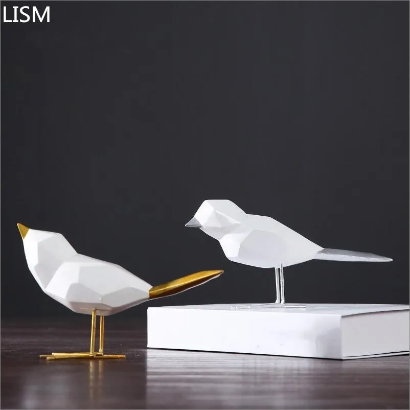 

2pcs/ Nordic origami golden birds sculpture decoration simple geometric birds living room TV cabinet decorative arts and crafts