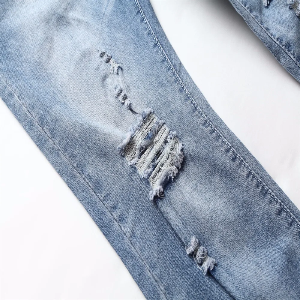 3215529685_567459199