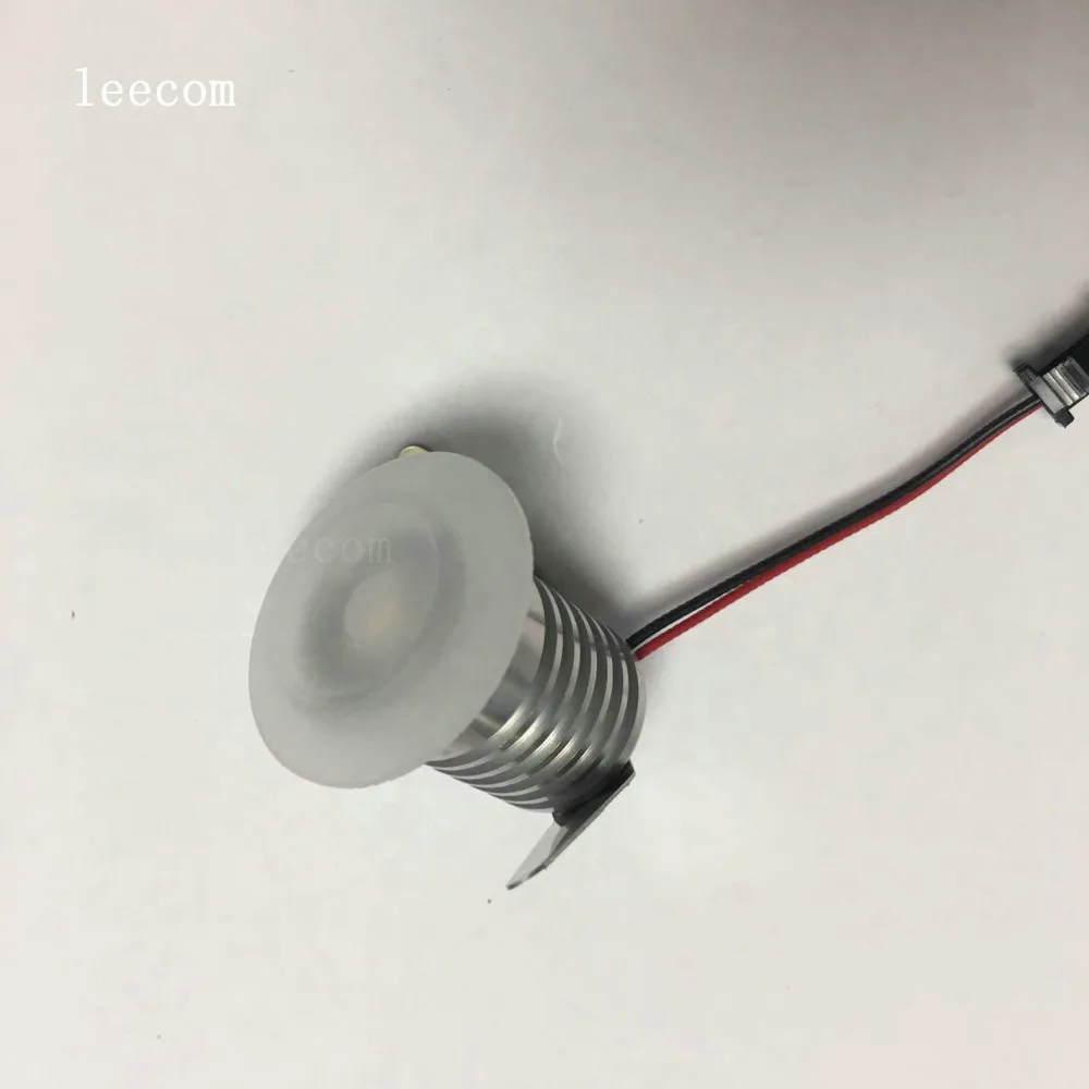 _201809112304196