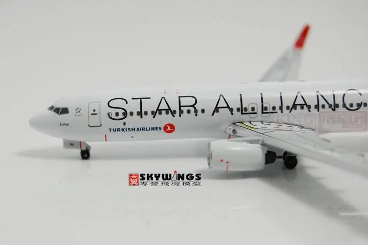 WT4738015 Turkish Star Alliance B737-800 TC-JFI Witty 1:400 diecast model WT4738015 Turkish Star Alliance B737-800 TC-JFI Witty 1:400 diecast model