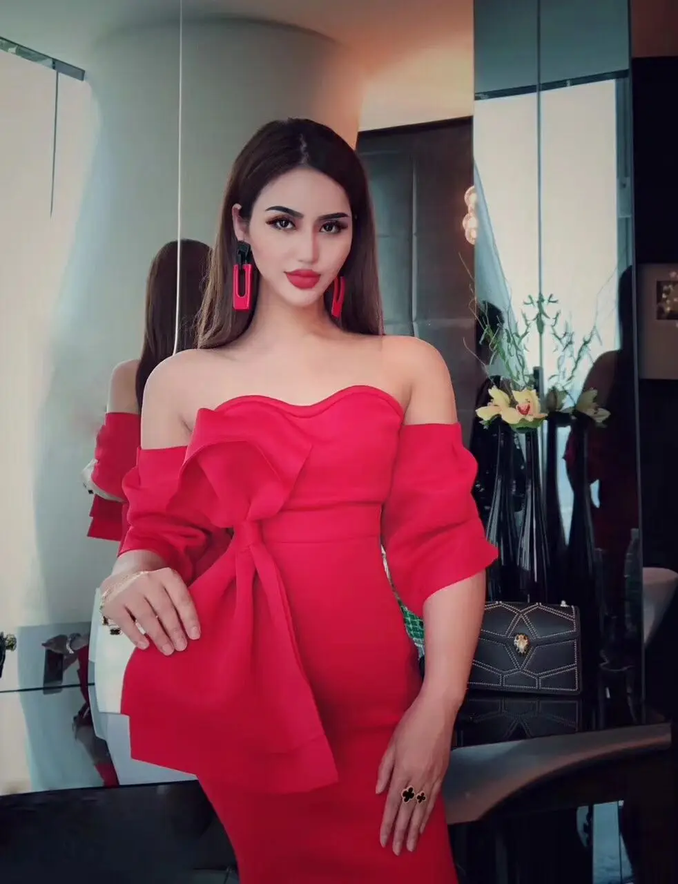 

Halinfer 2019 New Fashion women dress sexy bodycon Bow Slash Neck bandage Red dress elegant celebrity party dress