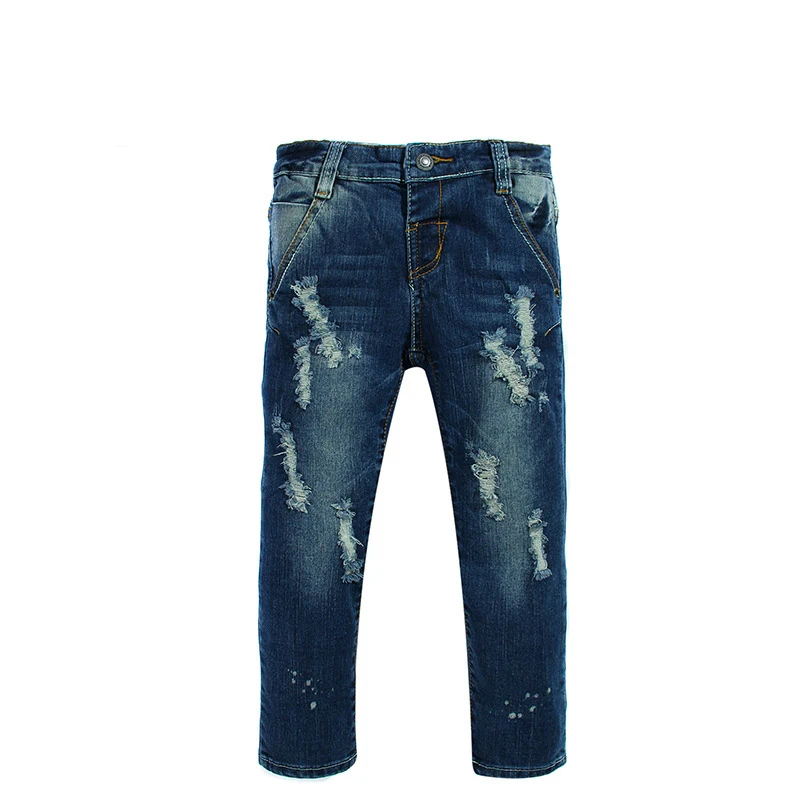 Where can i find cheap jeans The brand's jeans are available in all the hottest styles and washes, including skinny jeans, pre-ripped jeans, and boot cuts. Hollister also makes bottoms like chinos, cargo shorts, fleece shorts, and sweatpants for boys, and overalls, jumpsuits, and palazzo pants for girls.