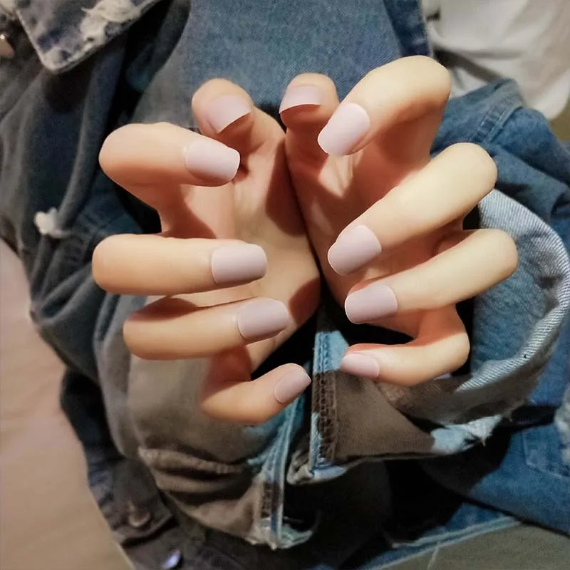 

24pcs Nude Oval Khaki Fake Nails Short Round Glossy Plastic Artificial Fingernails Artificial Fake Girls Press On Nails