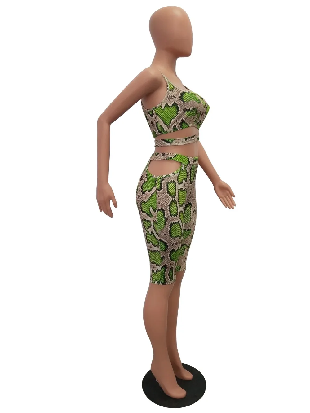 10790308712_1541419340