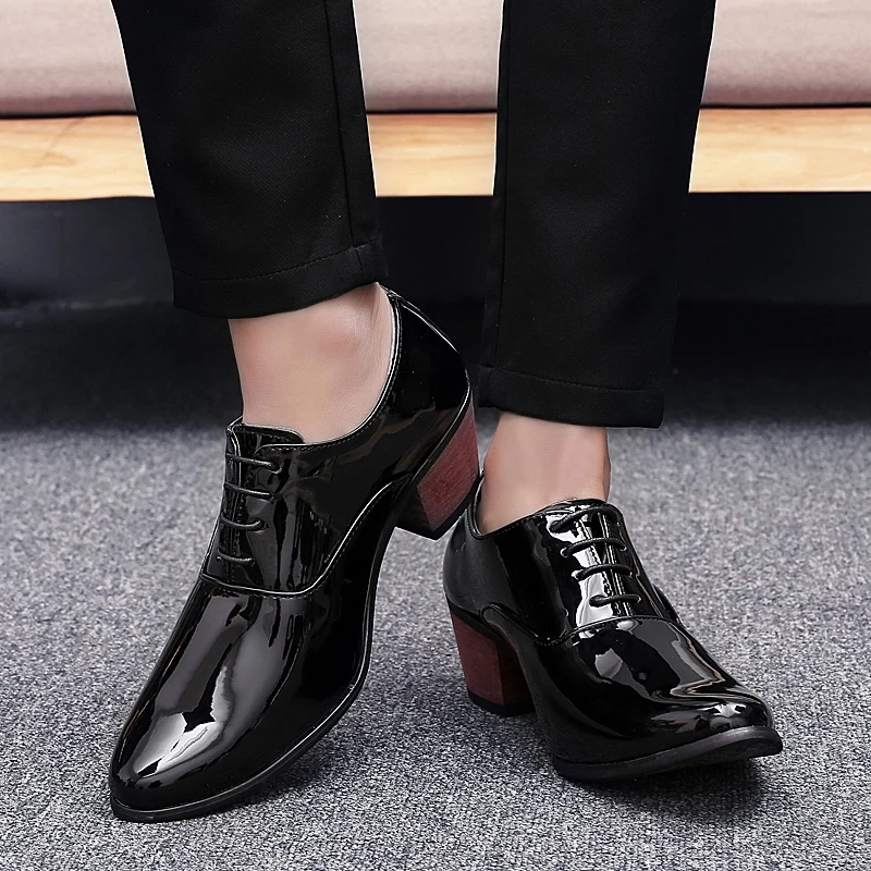 Дизайнерская мужская обувь, увеличивающая рост; итальянская Роскошная брендовая мужская обувь из лакированной кожи на высоком каблуке; блестящие мужские туфли-оксфорды