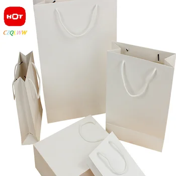 

15PCS/Lot 19X13X6cm Kraft Paper Gift Bag With Handle Wedding Birthday Party Gift Christmas New Year Shopping Package Bags