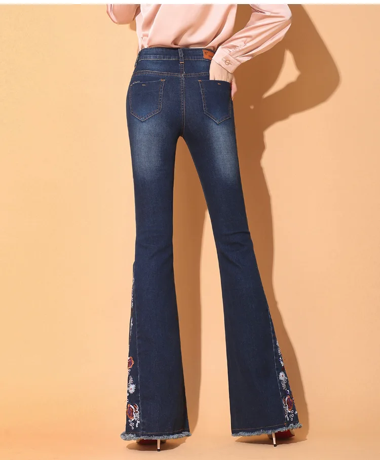 Модные цветочные вышитые расклешенные джинсы для женщин плюс размер колокол джинсы с кроем для женщин вышитые длинные стрейч Ретро Женские облегающие джинсы