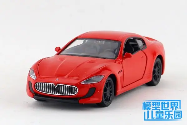 Maserati Quattroporte (2)