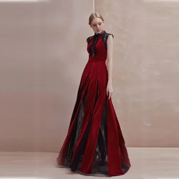 

Autumn Ladies Elegant Velvet And Lace Patchwork Pleated Long Party Dress 2018 Women O-neck Sleeveless Maxi Dress Christmas Dress