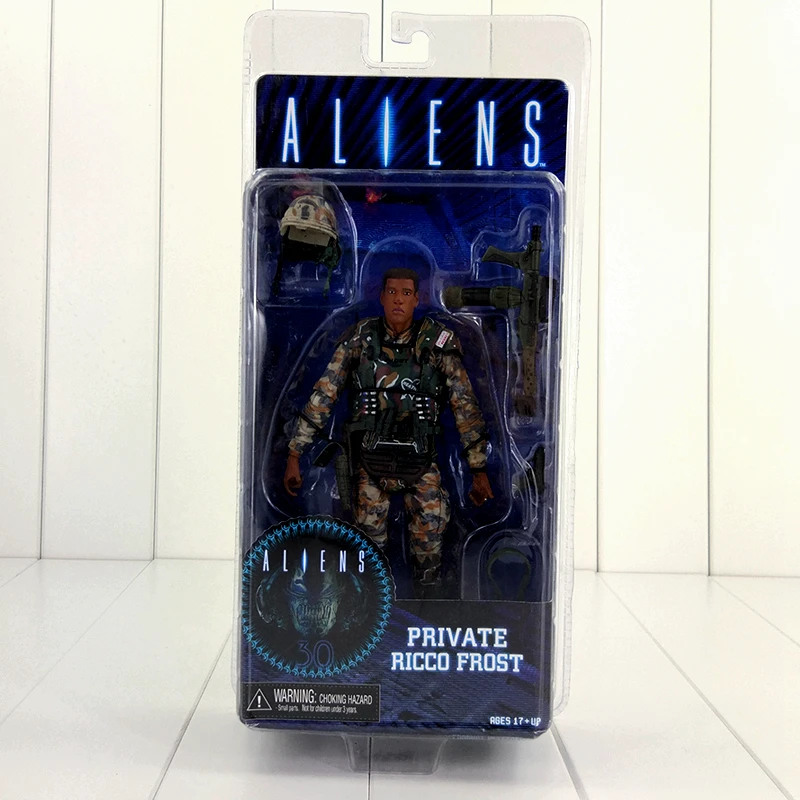 18cm NECA Aliens Action Figure Ricco Frost Private Figure Toy With Weapon Helmet Alien VS. Predator AVP Model Doll