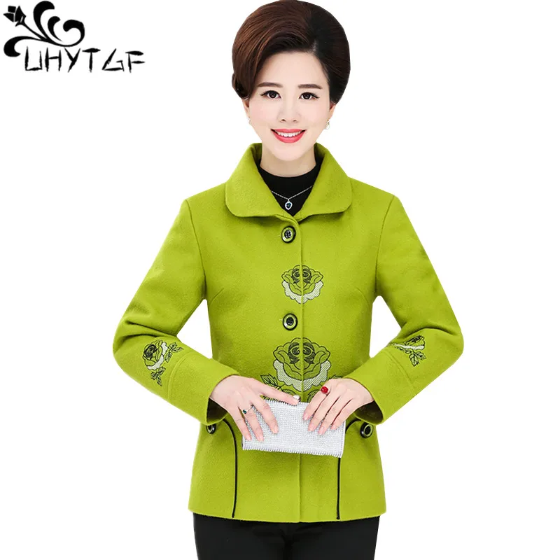 

UHYTGF elegant woman coats Fashion embroidery Spring autumn Wool jacket Female casual short outerwear Loose Plus size coat 1325