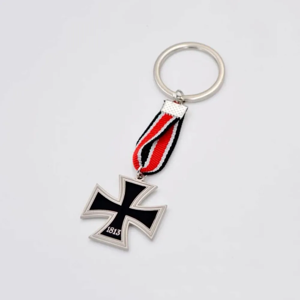 

Top quality WW2 Mini German medal Iron Cross badge key chain ring