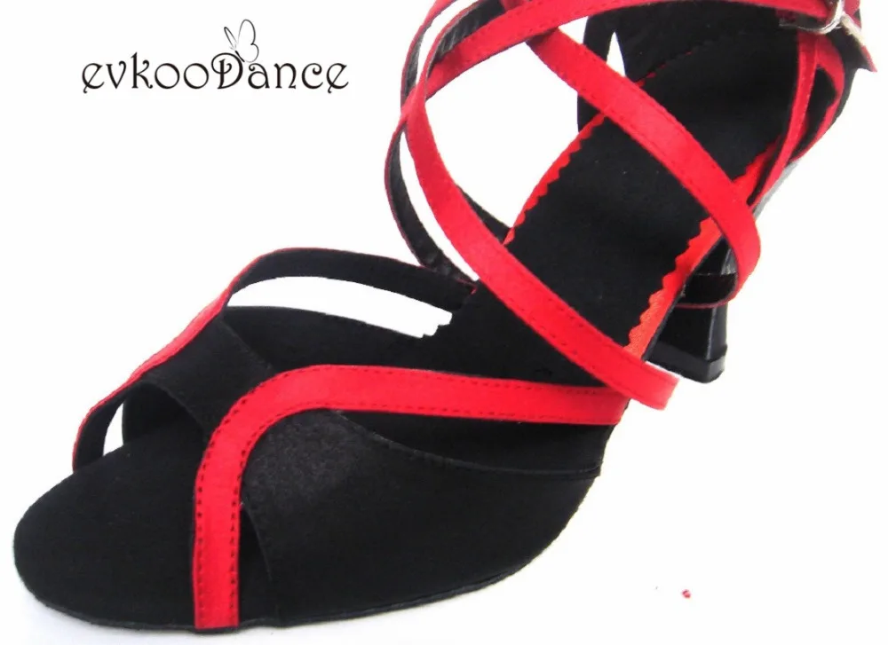 Women-Ballroom-Latin-Dance-Shoes-Black-Red-Satin-Salsa-Social-Party-Shoes-Female-Tango-Dance-Shoes (3)