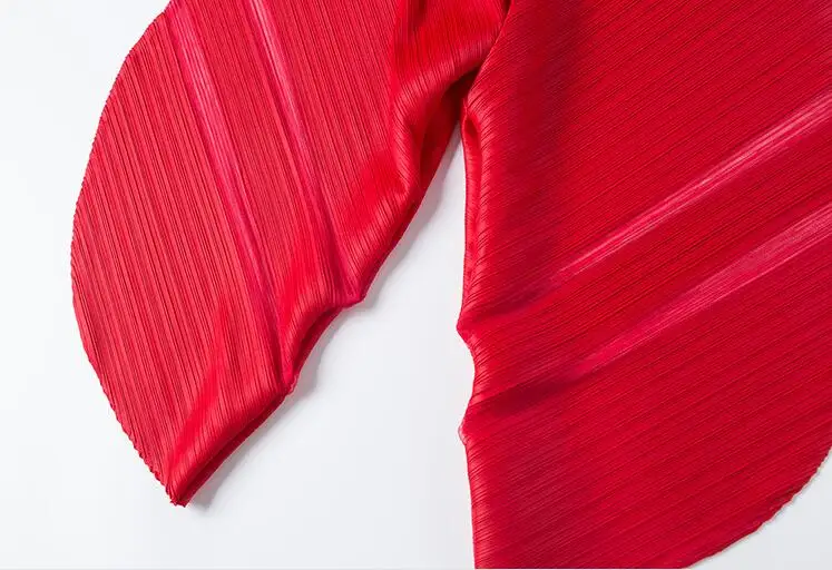 Женский брючный костюм Miyake Однотонная футболка с круглым вырезом и складками +