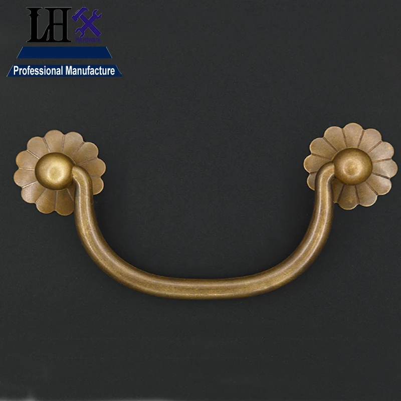 LHX YP297 العتيقة الأثاث مقبض مقبض ل درج المجوهرات مربع الجدول خزانة الجانب مجلس الوزراء دولاب اليدوية الأجهزة DIY أنا