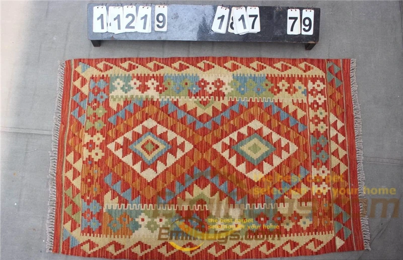 

Gorgeous Kilim Carpets The Craft Of Making Wool By Hand Runner Carpet Room Floor Decoration Wool Knitting Carpets