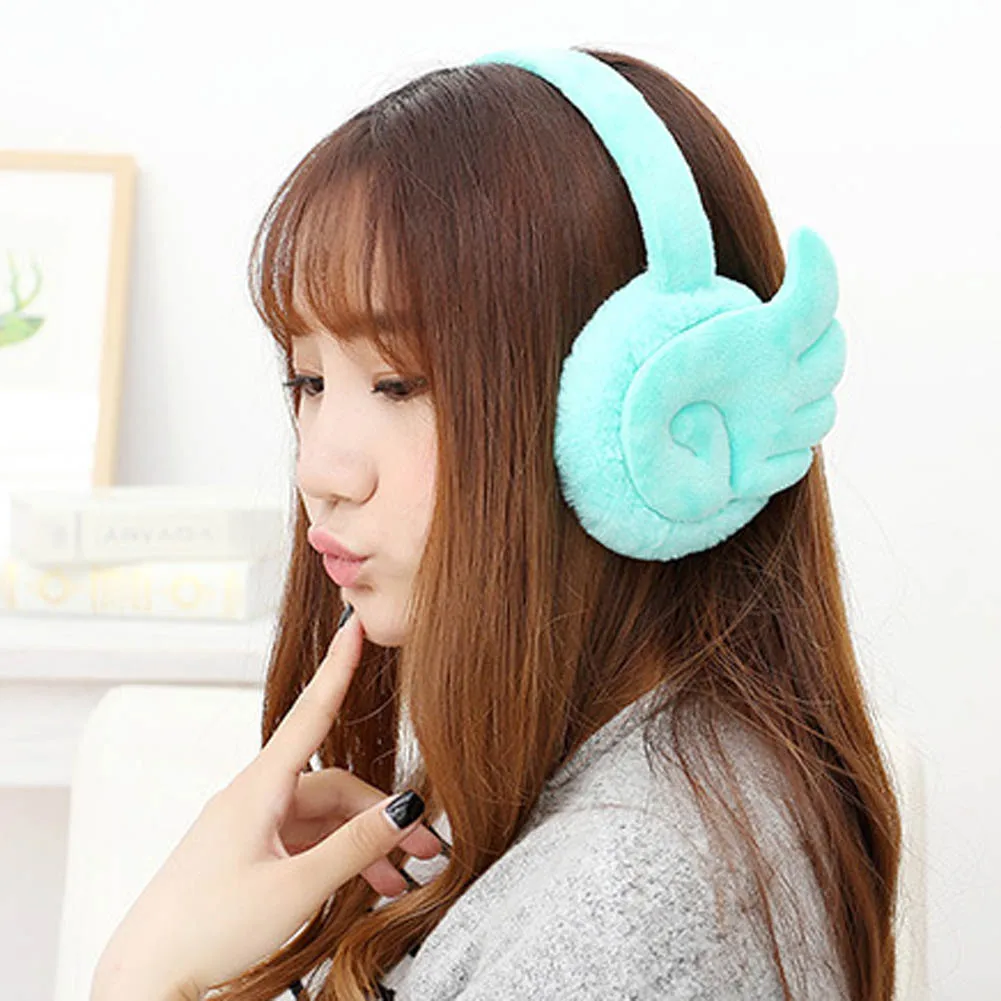 

Cute Wings Girl Winter Ear Warmer Fur Earmuffs Fashion oorwarmers Accessory orejeras Color Random
