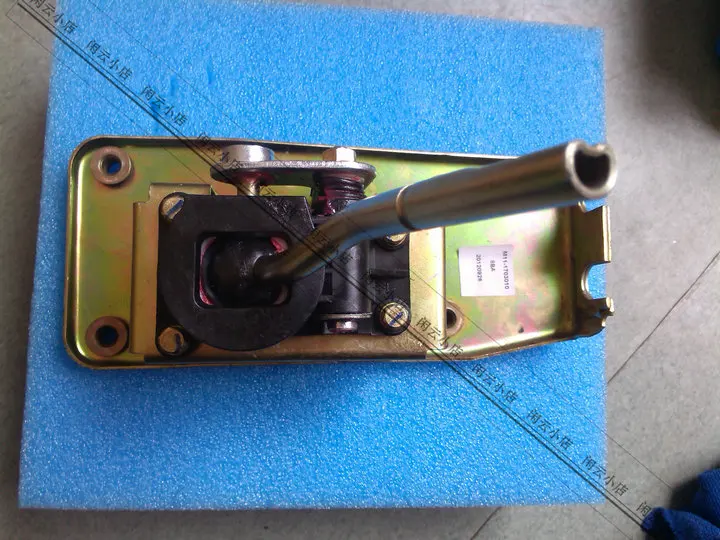 

SHIFT MECHANISM FOR CHERY A3 Shift control assembly FOR M11-1703010