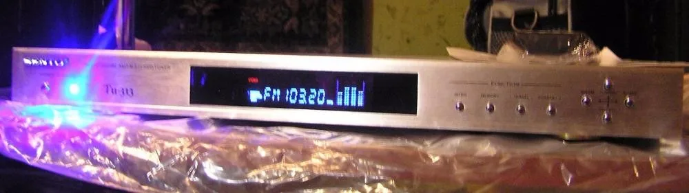 Hi-end цифровой стерео AM/FM тюнер 60 радио хранения дистанционное управление серебро