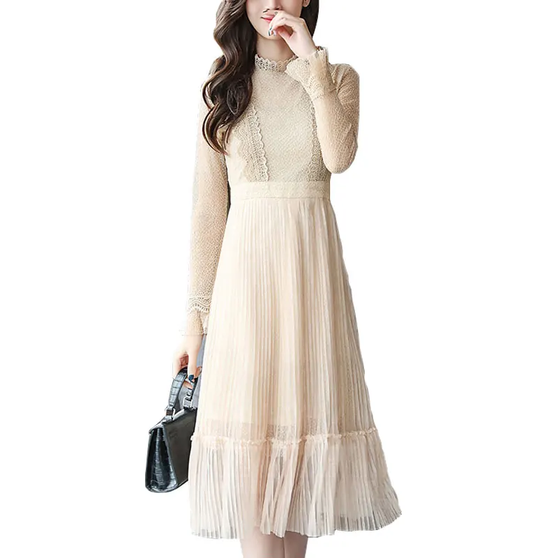 

2018 Spring Summer New style Noble Temperament Fashion sexy Waist is Thin Horn Sleeve Lace gauze trend Pleated women dress
