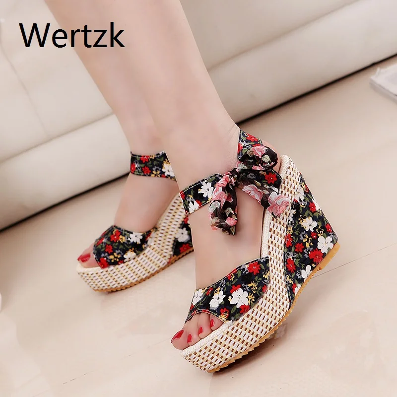 

Wertzk 2019 New Floral Women Sandals Summer Open Toe Fish Head Fashion Platform High Heels Roman Wedge Sandals women Shoes B001