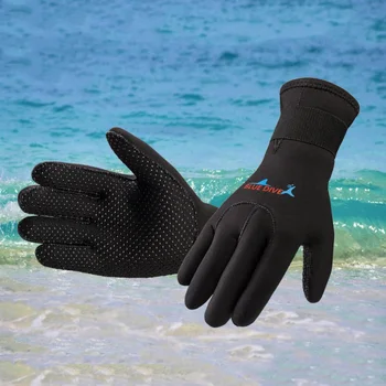 

1 Pair Unisex Swim Diving Gloves Anti-slip Warm Wetsuit Gloves Swimming Snorkeling Surfing Gloves Water Sports Accessory