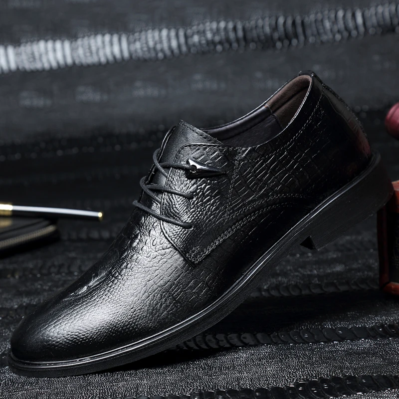 

Lace-Up Men Dress Shoes Handmade Genuine Leather Retro Brogue Shoes business dress Flats Smart Casual Men wedding party Shoes p4