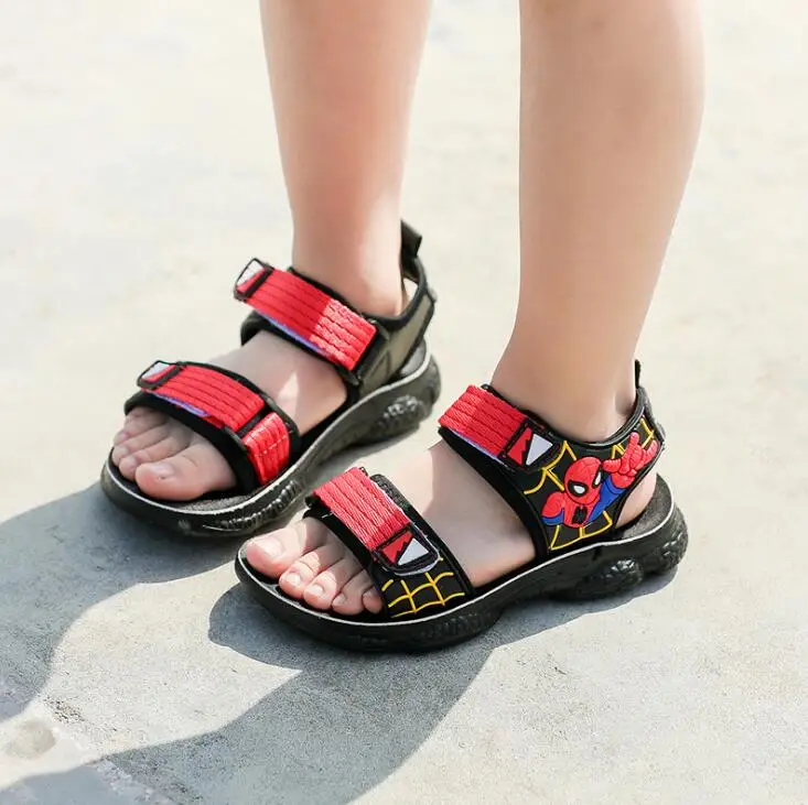 

Boys Sandals New Summer Fashion Spiderman Boys Soft Sandals Kids Shoes Children Pu Sport Beach Shoes EU 21-36