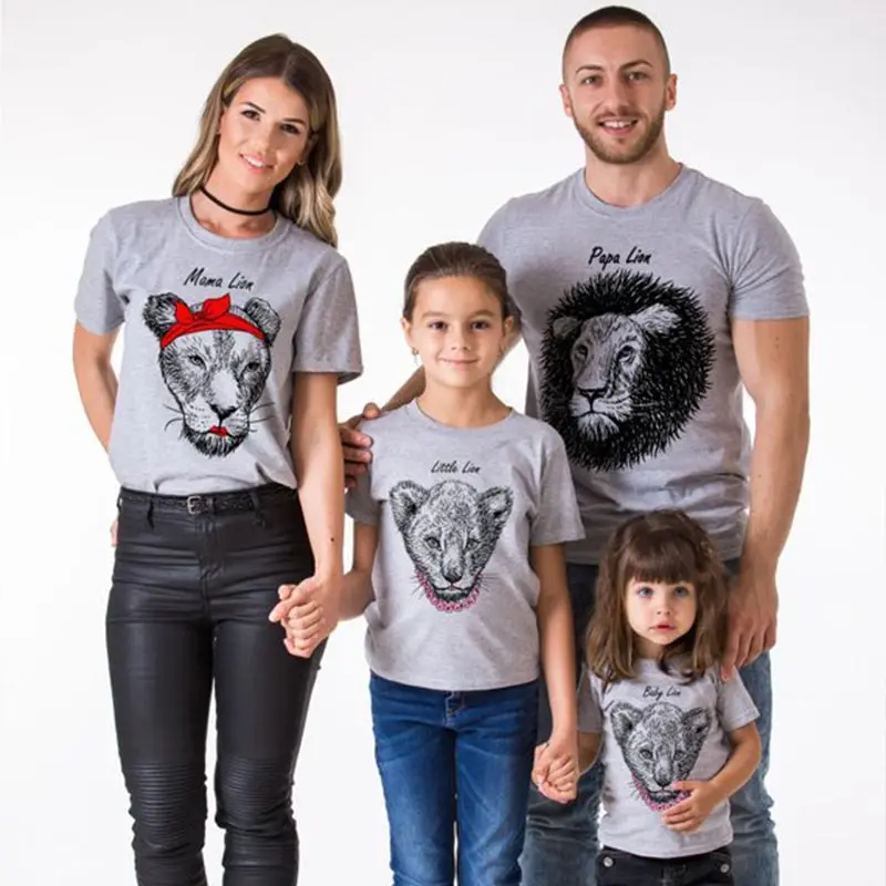 Г., модная футболка с изображением папы, мамы и ребенка, льва и животного Одинаковая одежда для семьи хлопковая одежда с животными для маленьких мальчиков и девочек, летняя детская одежда для мамы и меня
