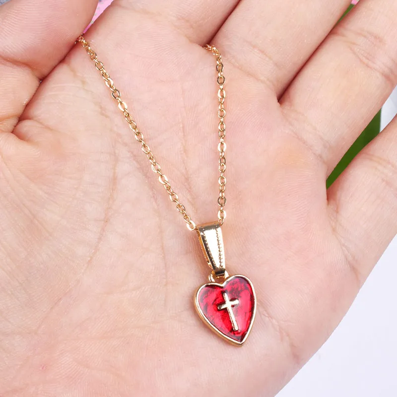 Женское модное ожерелье с капельным сердечком и крестом, ожерелье с цепочкой в виде ключицы, женское ожерелье в виде сердца, модное MS, красное короткое ожерелье