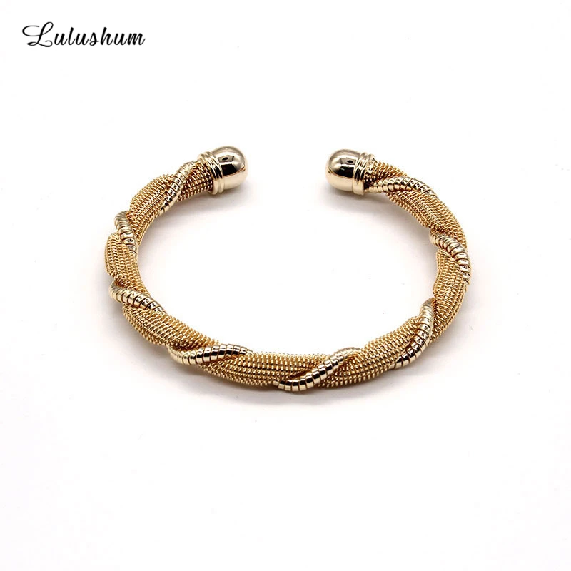 

SANYU Spiral Winding Bangles 2019 Shiny Alloying Bracelet Women Honorable Jewelry Fit Pandora Bracelet Christmas Gift BR-1637