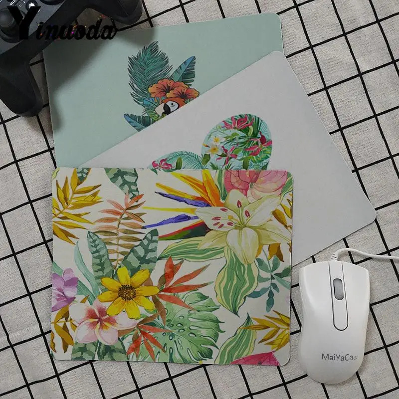 

Yinuoda New Parrot Tropical Blossom DIY Design Pattern Game mousepad Speed Keyboard gaming Mouse pad for Gamer Free Shipping