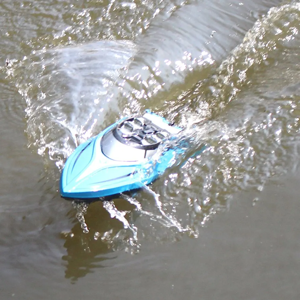 

H108 2.4GHz 4CH 25KM/h High Speed Mini Racing RC Boat Speedboat Ship with Water Cooling System Flipped for Kid RC Racing Boat