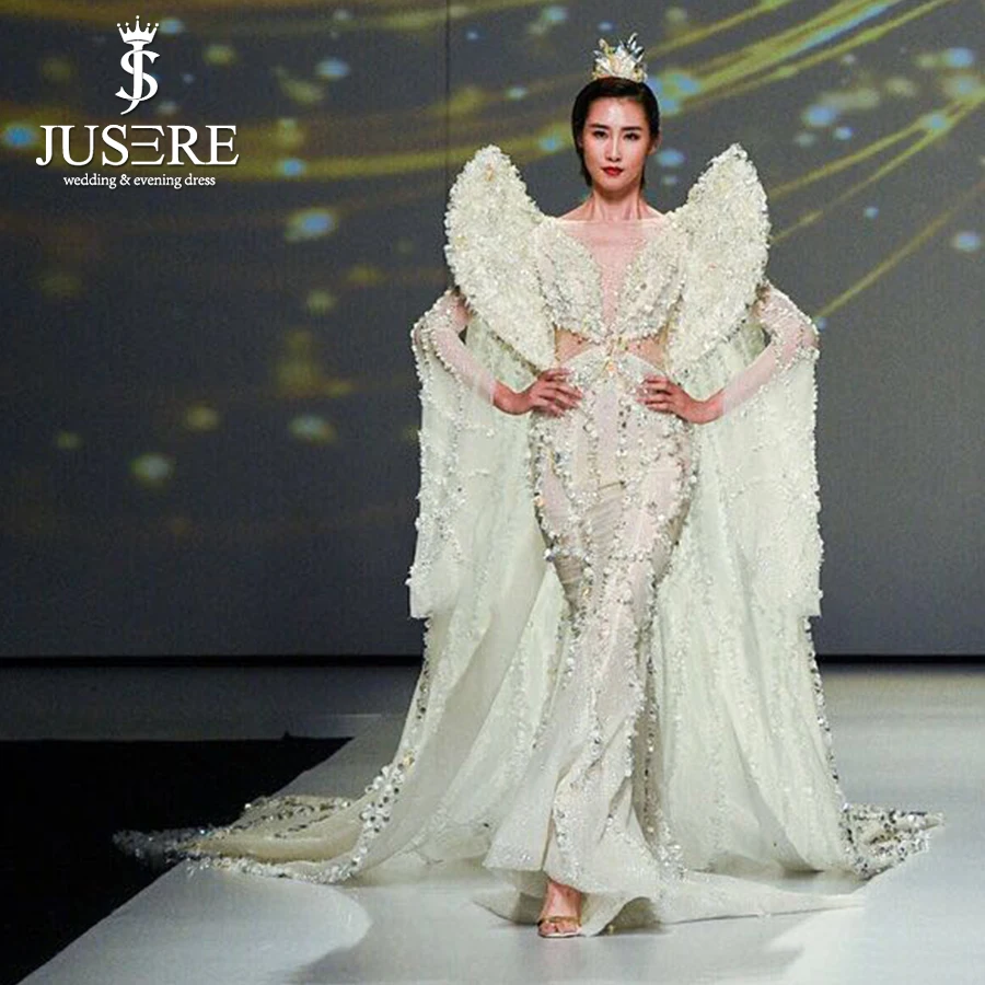 

Snow queen bling bling sheer scoop neckline heavy beaded with pearls and sequins Watteau train red carpet evening dress