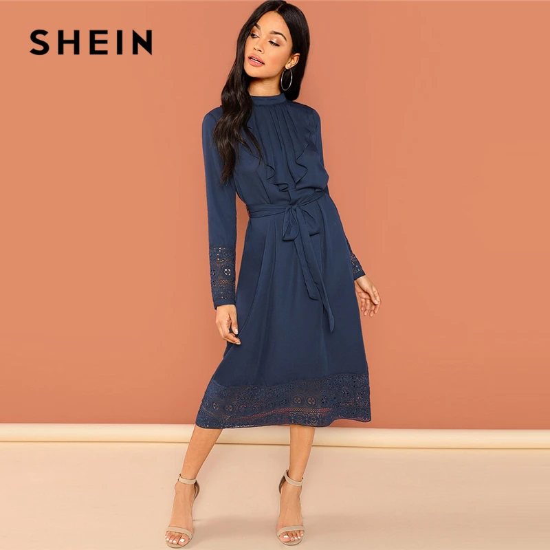 SHEIN Платье С Гипюровой Отделкой И Поясом Миди Слатье Воротником Стойкой Длинными